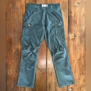 Fjallraven Abisko SAMPLE (1of1) Pants/ Trousers: Men’s 32”
